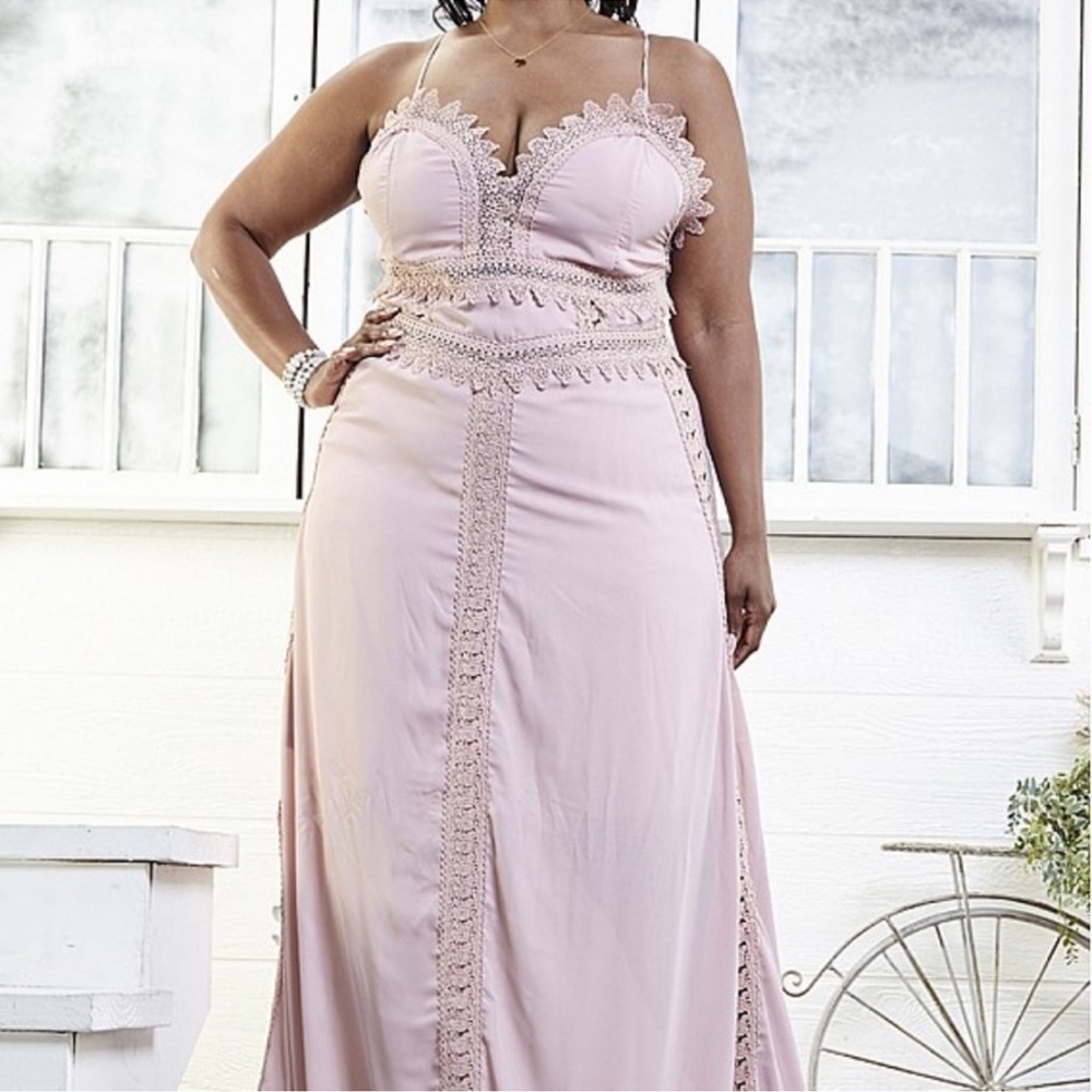NWT - plus size dusty rose maxi dress with tie open back 1x-3x